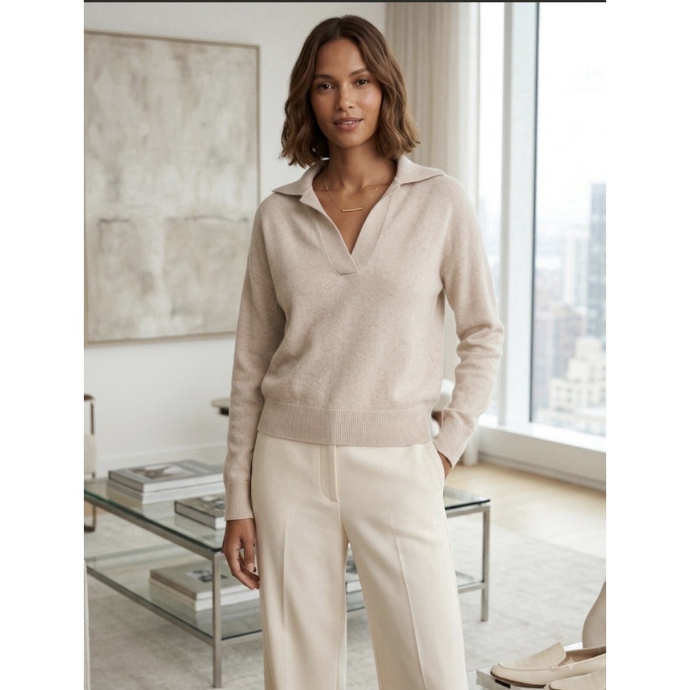 Club Monaco cashmere polo sweater Beige Collared V Neck Quite Luxury Size XXS